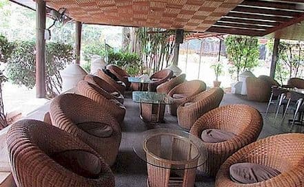 Gallops Jayamangala Photo Gallops Jayamangala Lounge in Jayamangala