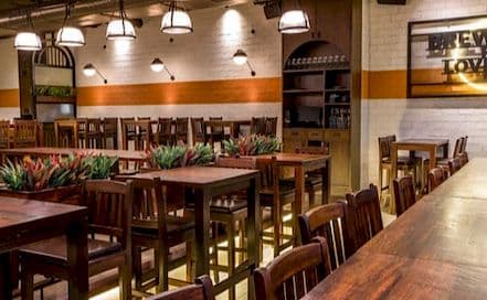 Gateway Taproom Bandra Photo Gateway Taproom Bandra Lounge in Bandra