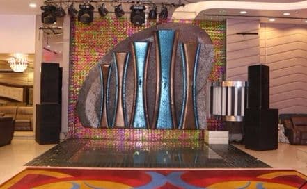 Hallmark Banquets Anand Vihar Photo Hallmark Banquets Anand Vihar AC Banquet Hall in Anand Vihar