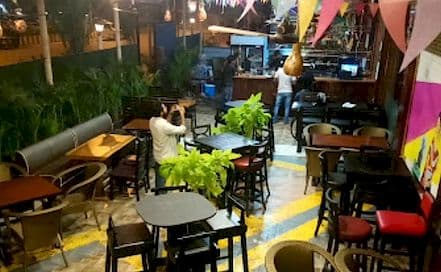 Harmony Bistro Andheri Photo Harmony Bistro Andheri Lounge in Andheri