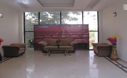 Hotel Aambson View DLF Phase III Photo Hotel Aambson View DLF Phase III Hotel in DLF Phase III