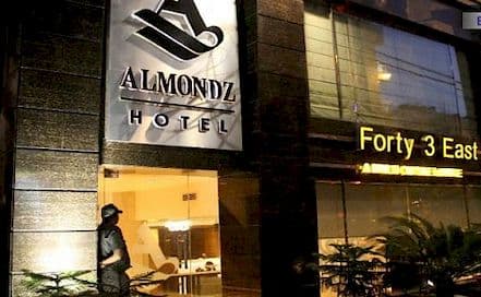 Hotel Almondz Patel Nagar Photo Hotel Almondz Patel Nagar Hotel in Patel Nagar