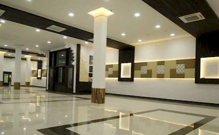 Hotel Bhavani Palace Sola Photo Hotel Bhavani Palace Sola Hotel in Sola