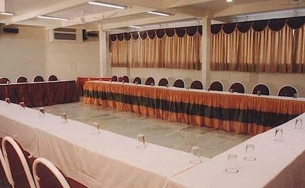 Hotel Crown Navrangpura Photo Hotel Crown Navrangpura Hotel in Navrangpura