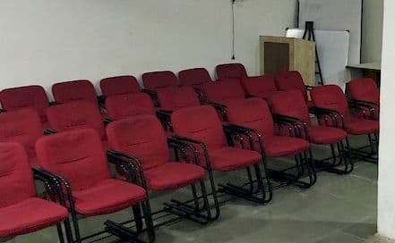 Hotel Damjis Usmanpura Photo Hotel Damjis Usmanpura Hotel in Usmanpura