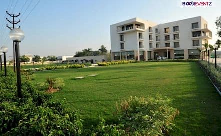 Hotel Krsna Lila Sanand Photo Hotel Krsna Lila Sanand Hotel in Sanand