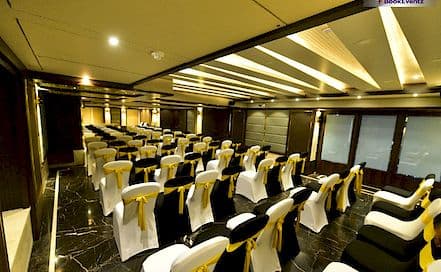 Hotel Le Grande Andheri East Photo Hotel Le Grande Andheri East AC Banquet Hall in Andheri East