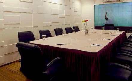 Hotel Planet Residency Vile Parle Photo Hotel Planet Residency Vile Parle Hotel in Vile Parle