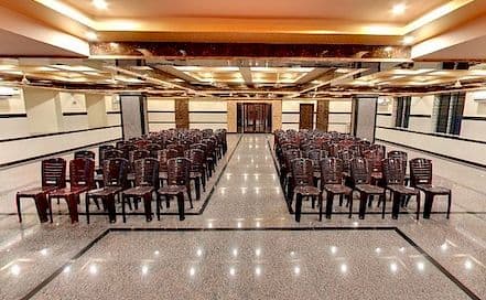 Hotel Raj Vista Suites And Conventions jalahali Photo Hotel Raj Vista Suites And Conventions jalahali Hotel in jalahali