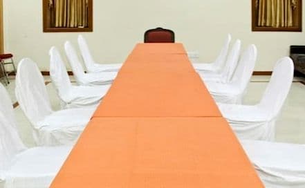 Hotel Rosewood Tulsiwadi Lane Tardeo Photo Hotel Rosewood Tulsiwadi Lane Tardeo Hotel in Tardeo