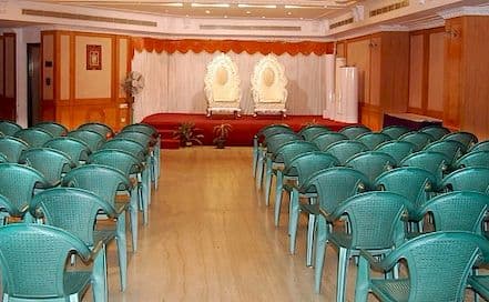 Hotel Samrat Residency Seshadripuram Photo Hotel Samrat Residency Seshadripuram Hotel in Seshadripuram