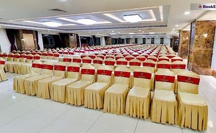 Hotel Shubham Palace Karkhana Photo Hotel Shubham Palace Karkhana Hotel in Karkhana