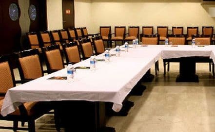 Hotel Southgate Green Park Photo Hotel Southgate Green Park Hotel in Green Park