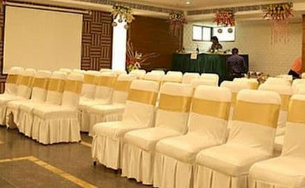 Hotel Sudesh Tower Kalighat Photo Hotel Sudesh Tower Kalighat Hotel in Kalighat
