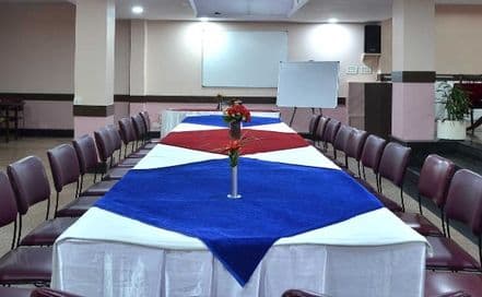 Hotel Tourist Deluxe Paharganj Photo Hotel Tourist Deluxe Paharganj Hotel in Paharganj