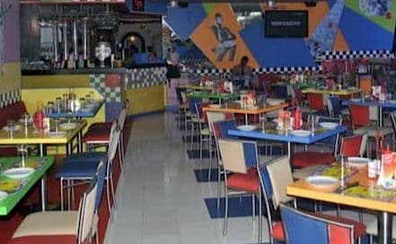 Jughead's Veera Desai Road Andheri Photo Jughead's Veera Desai Road Andheri Lounge in Andheri