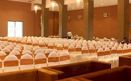 Kamal Amrohi Jogeshwari Photo Kamal Amrohi Jogeshwari AC Banquet Hall in Jogeshwari