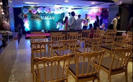 La Banq Ghatkopar Photo La Banq Ghatkopar AC Banquet Hall in Ghatkopar