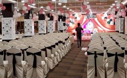La Royale Banquet Hall Kukatpally Photo La Royale Banquet Hall Kukatpally AC Banquet Hall in Kukatpally