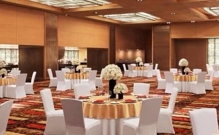 Le Meridien Connaught Place Photo Le Meridien Connaught Place 5 Star Hotel in Connaught Place