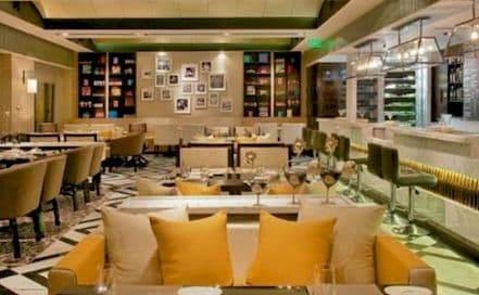 Long & Short Marinelines Photo Long & Short Marinelines Lounge in Marinelines