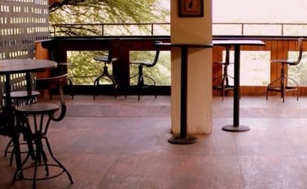 Moonshine Cafe & Bar Hauz Khas Photo Moonshine Cafe & Bar Hauz Khas Lounge in Hauz Khas