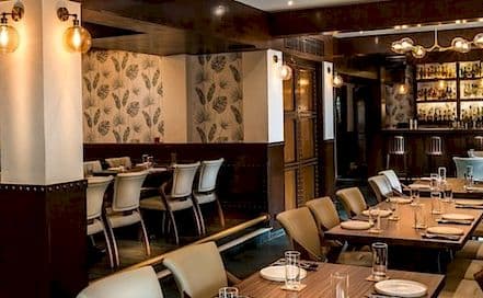 One Street Khar Photo One Street Khar Lounge in Khar