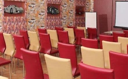 One Way Cafe & Banquet Bhawanipur Photo One Way Cafe & Banquet Bhawanipur AC Banquet Hall in Bhawanipur