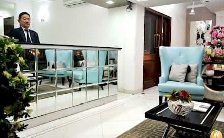 Palm Greens Saket Photo Palm Greens Saket Hotel in Saket