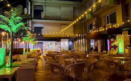 Pearl Banquet Andheri Photo Pearl Banquet Andheri AC Banquet Hall in Andheri