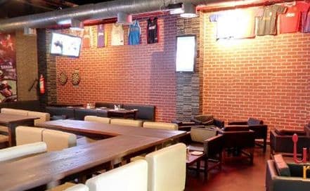 Power Play - The Sports Bar Gurgaon Photo Power Play - The Sports Bar Gurgaon Veg Banquets in Gurgaon