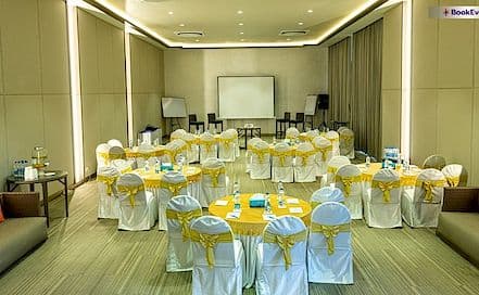 Prestige Golfshire Club Devanahalli Photo Prestige Golfshire Club Devanahalli Party Lawns in Devanahalli