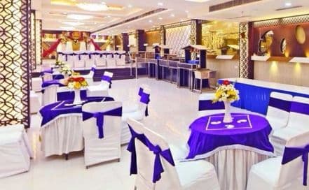 Red Apple Banquets Kirti Nagar Photo Red Apple Banquets Kirti Nagar AC Banquet Hall in Kirti Nagar