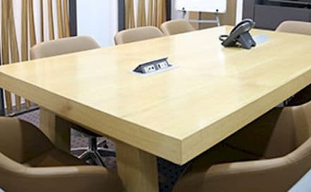 Regus - Dr. Annie Basant Road Worli Photo Regus - Dr. Annie Basant Road Worli Training/Boardroom in Worli