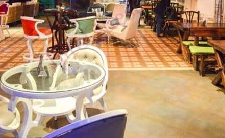 Sarvam Safari Connaught Place Photo Sarvam Safari Connaught Place Lounge in Connaught Place