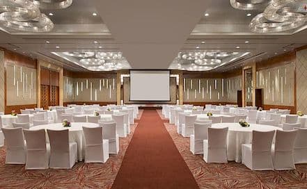 Sheraton Grand Bangalore Hotel At Brigade Gateway Malleshwaram Photo Sheraton Grand Bangalore Hotel At Brigade Gateway Malleshwaram 5 Star Hotel in Malleshwaram