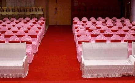 Shree Brij Mandal Grant Road Photo Shree Brij Mandal Grant Road AC Banquet Hall in Grant Road