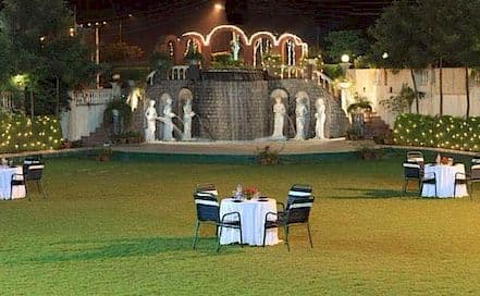 Solitaire Garden Mehrauli Photo Solitaire Garden Mehrauli Party Lawns in Mehrauli