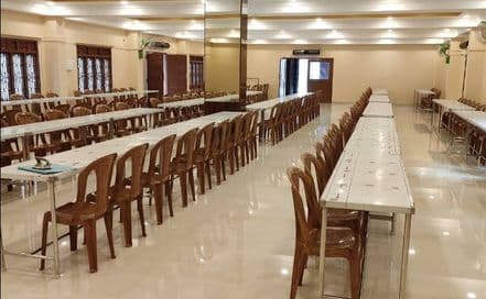 Sree Sarvah Mahal Ambattur Photo Sree Sarvah Mahal Ambattur AC Banquet Hall in Ambattur