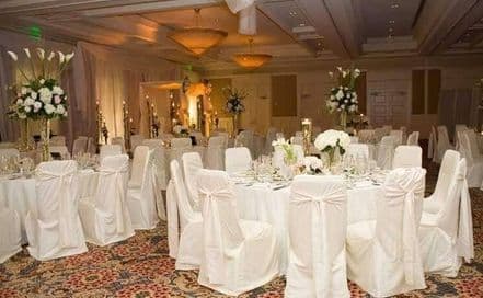 Sree Srinivasa Sesha Mahal Villivakkam Photo Sree Srinivasa Sesha Mahal Villivakkam AC Banquet Hall in Villivakkam