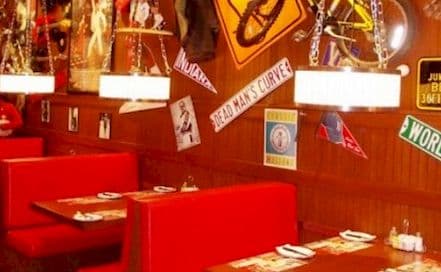 TGI Fridays LBS Road Ghatkopar Photo TGI Fridays LBS Road Ghatkopar Lounge in Ghatkopar