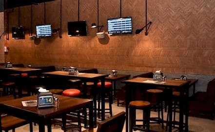 The Bar Stock Exchange Thane Photo The Bar Stock Exchange Thane Lounge in Thane