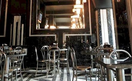 The Bar Stock Exchange M.B Marg Colaba Photo The Bar Stock Exchange M.B Marg Colaba Lounge in Colaba