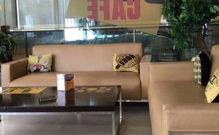 The Beer Cafe Gurgaon DLF Phase III Photo The Beer Cafe Gurgaon DLF Phase III Lounge in DLF Phase III