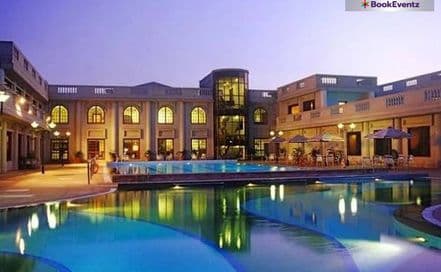The Club Andheri Photo The Club Andheri Hotel in Andheri