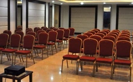 The Country Club Jade Resorts Sholinganallur Photo The Country Club Jade Resorts Sholinganallur Resort in Sholinganallur