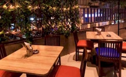 The Habitat Khar Photo The Habitat Khar Lounge in Khar