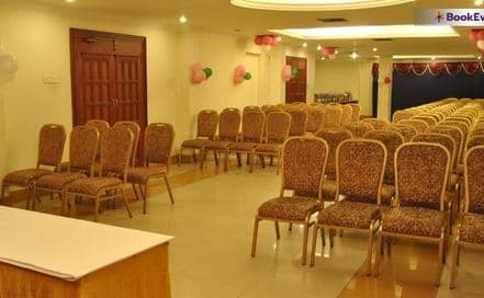 The League Club Arumbakkam Photo The League Club Arumbakkam AC Banquet Hall in Arumbakkam