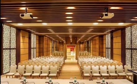 The Residency Towers T Nagar Photo The Residency Towers T Nagar AC Banquet Hall in T Nagar
