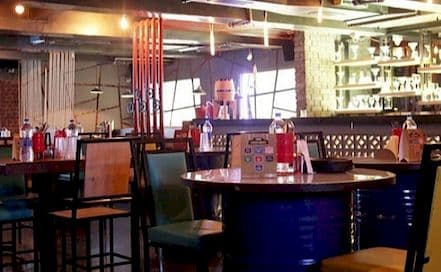 The Thekka Vashi Photo The Thekka Vashi Lounge in Vashi